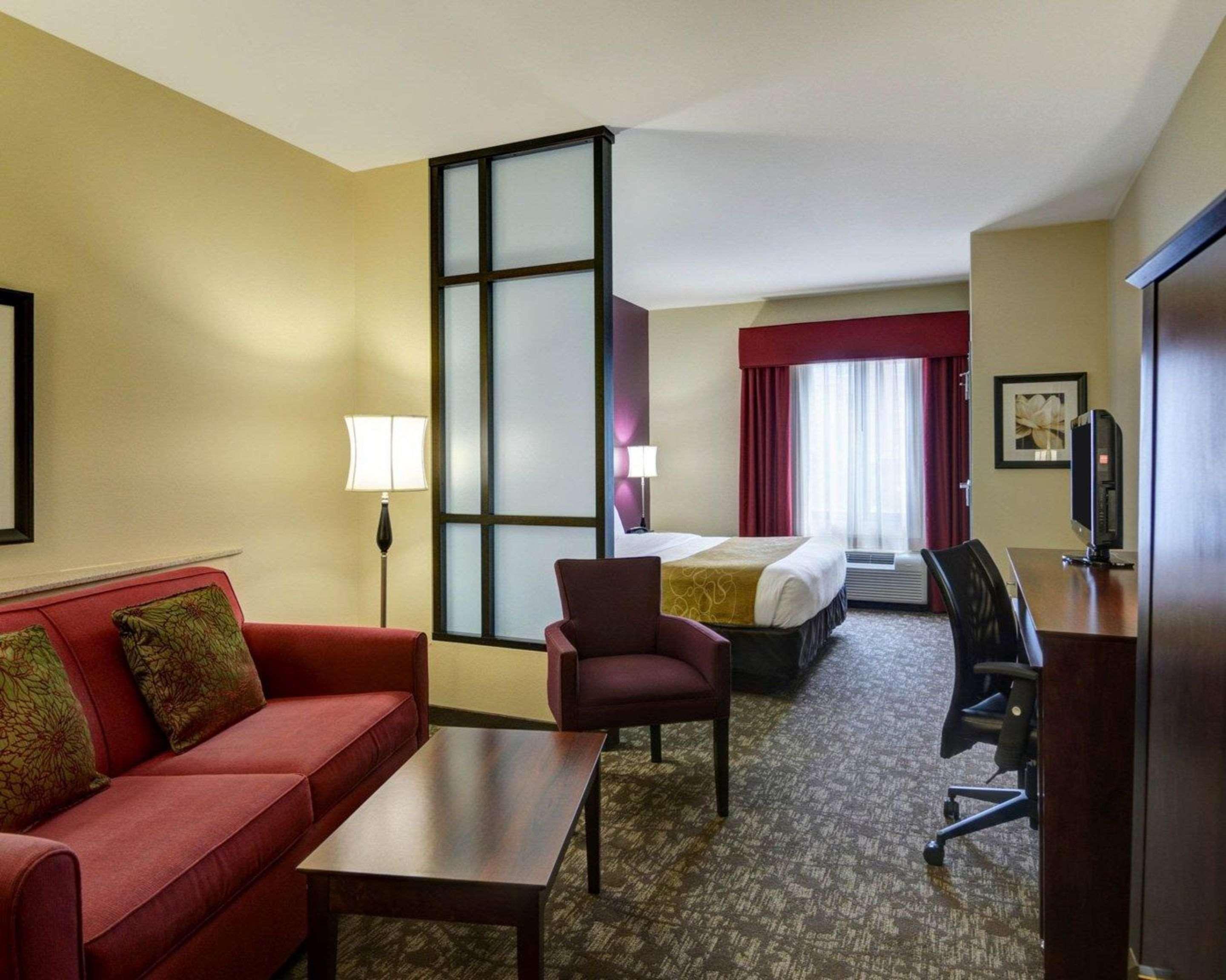 Comfort Suites Little Rock West Zewnętrze zdjęcie