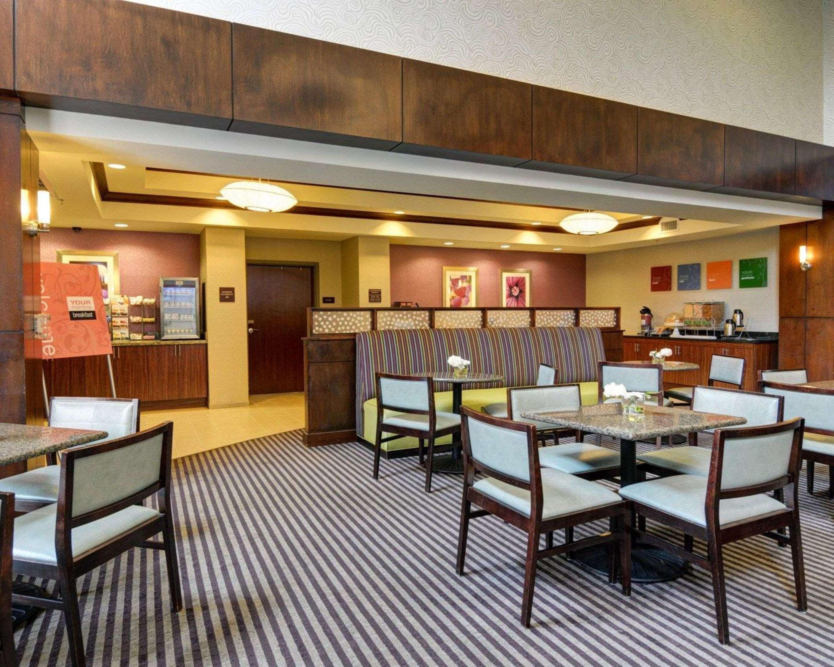 Comfort Suites Little Rock West Zewnętrze zdjęcie