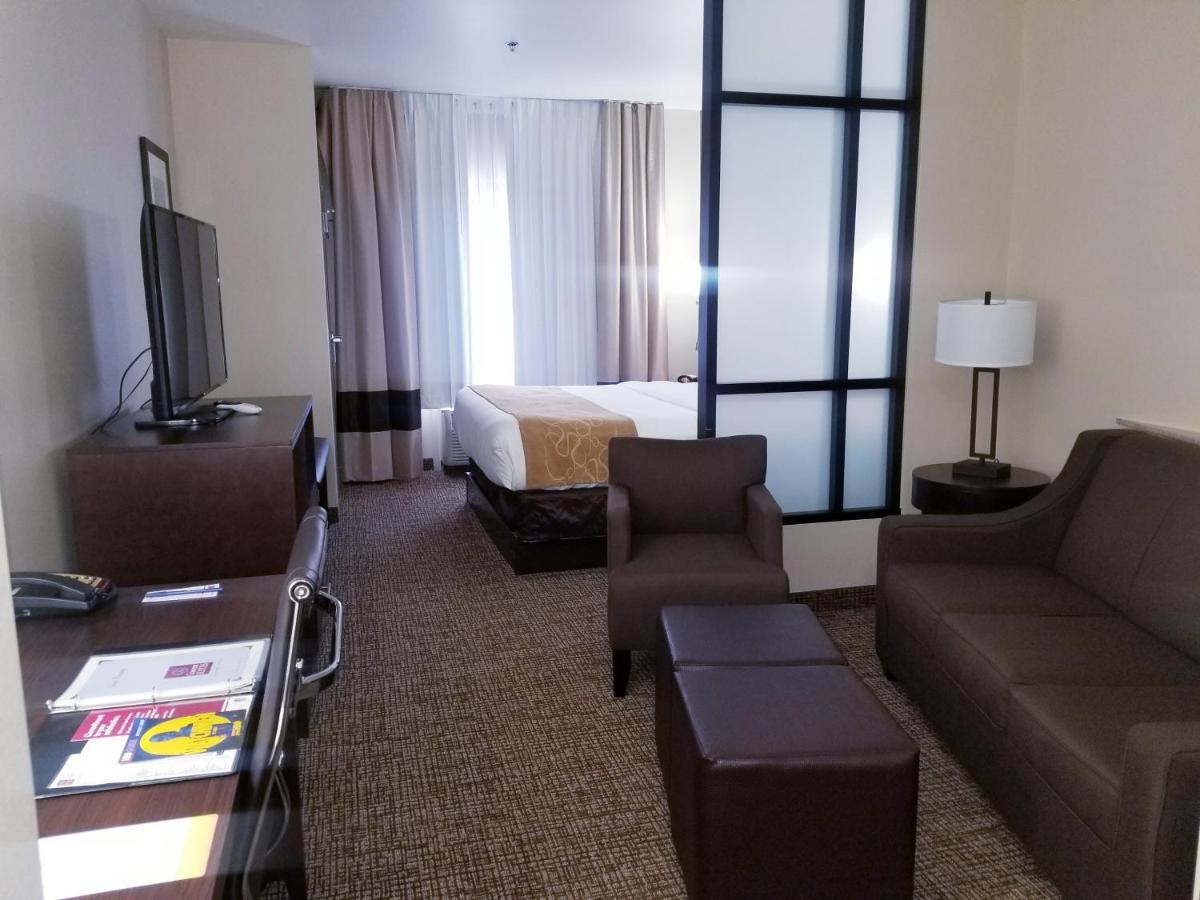 Comfort Suites Little Rock West Zewnętrze zdjęcie